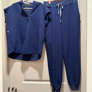 FIGS Night Sky – Rafaela (M) & HW Zamora (L Tall)